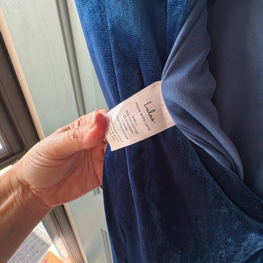 NWT lulus size large blue velvet jumpsuit - Picture 4 of 7